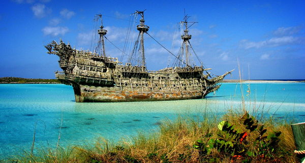 Bahamy - loď Létající Holanďan